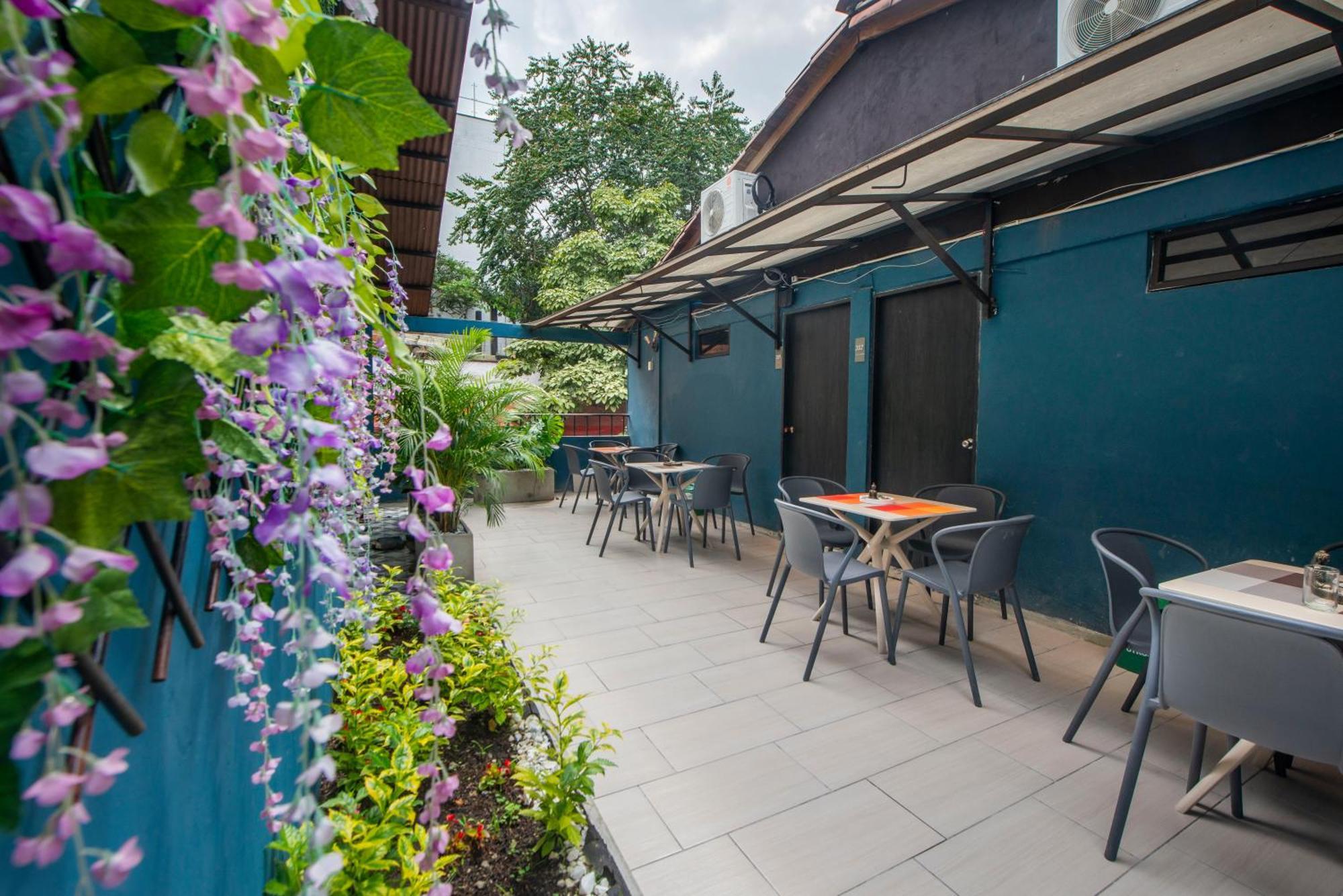 Hotel Bali At Poblado Medellin Exterior photo