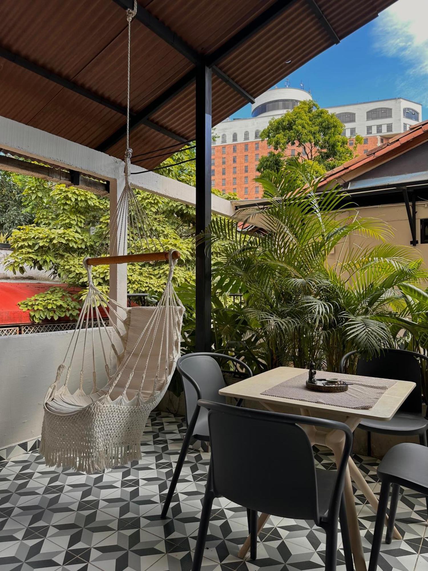 Hotel Bali At Poblado Medellin Exterior photo